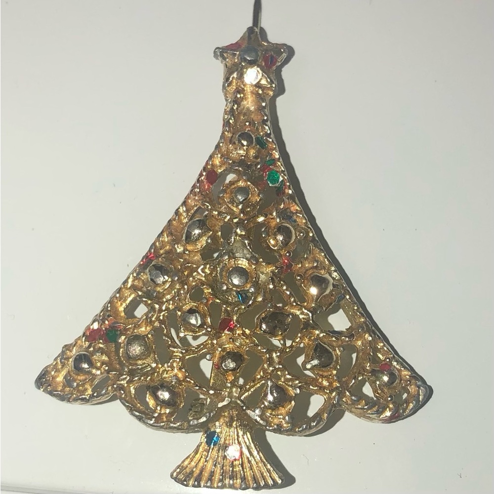 Gold Christmas Tree brooch/pin